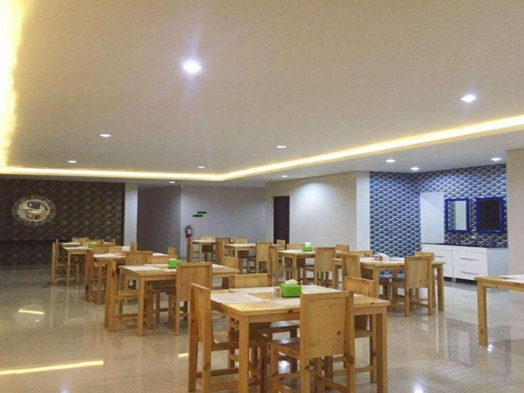 Fresh Hotel Sukabumi Ngoại thất bức ảnh